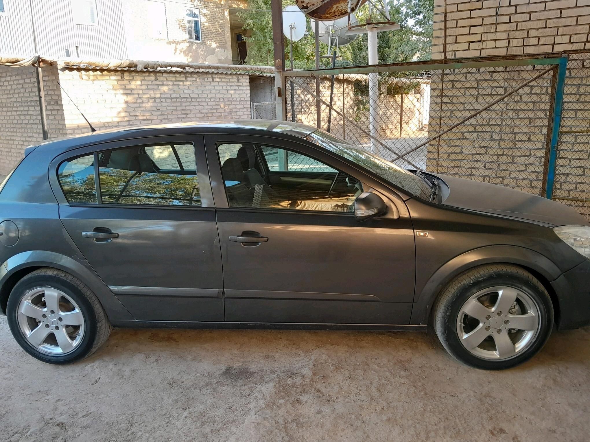 Opel Astra 2008 - 80 000 TMT - Мургап - img 3