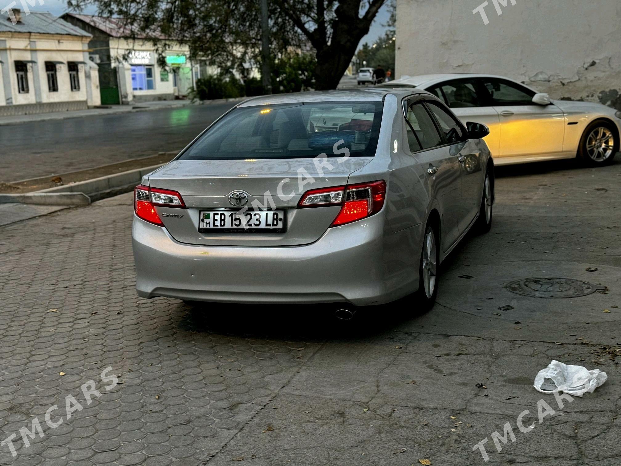 Toyota Camry 2012 - 190 000 TMT - Туркменабат - img 4