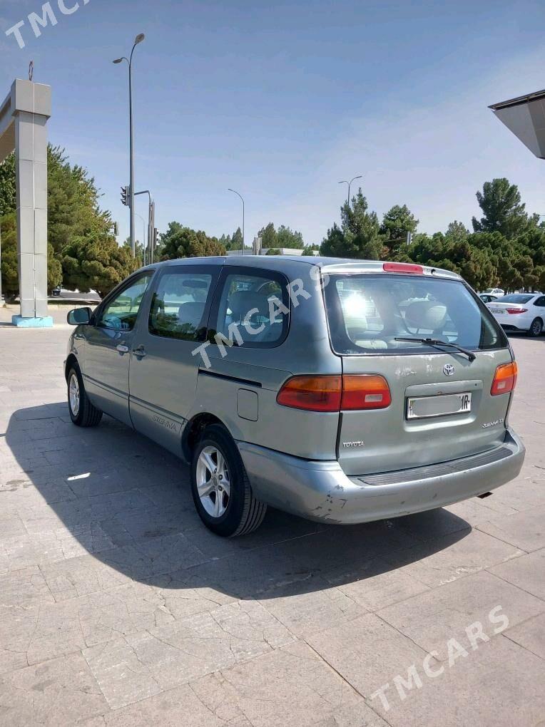 Toyota Sienna 2000 - 120 000 TMT - Мары - img 7