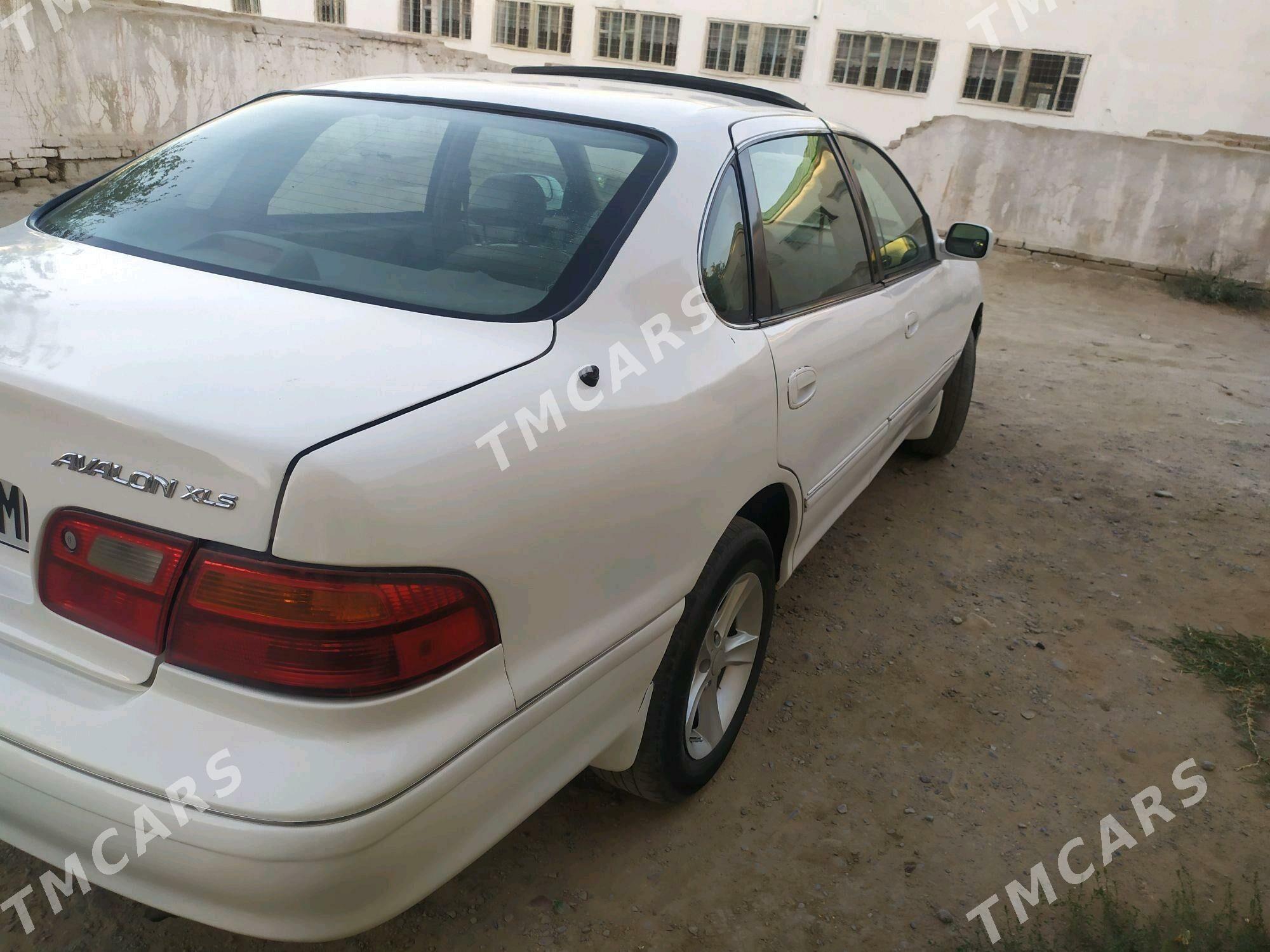 Toyota Avalon 1998 - 130 000 TMT - Мары - img 3