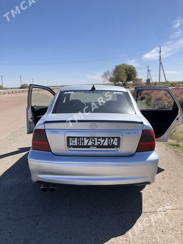 Opel Vectra 2000 - 65 000 TMT - Дашогуз - img 2