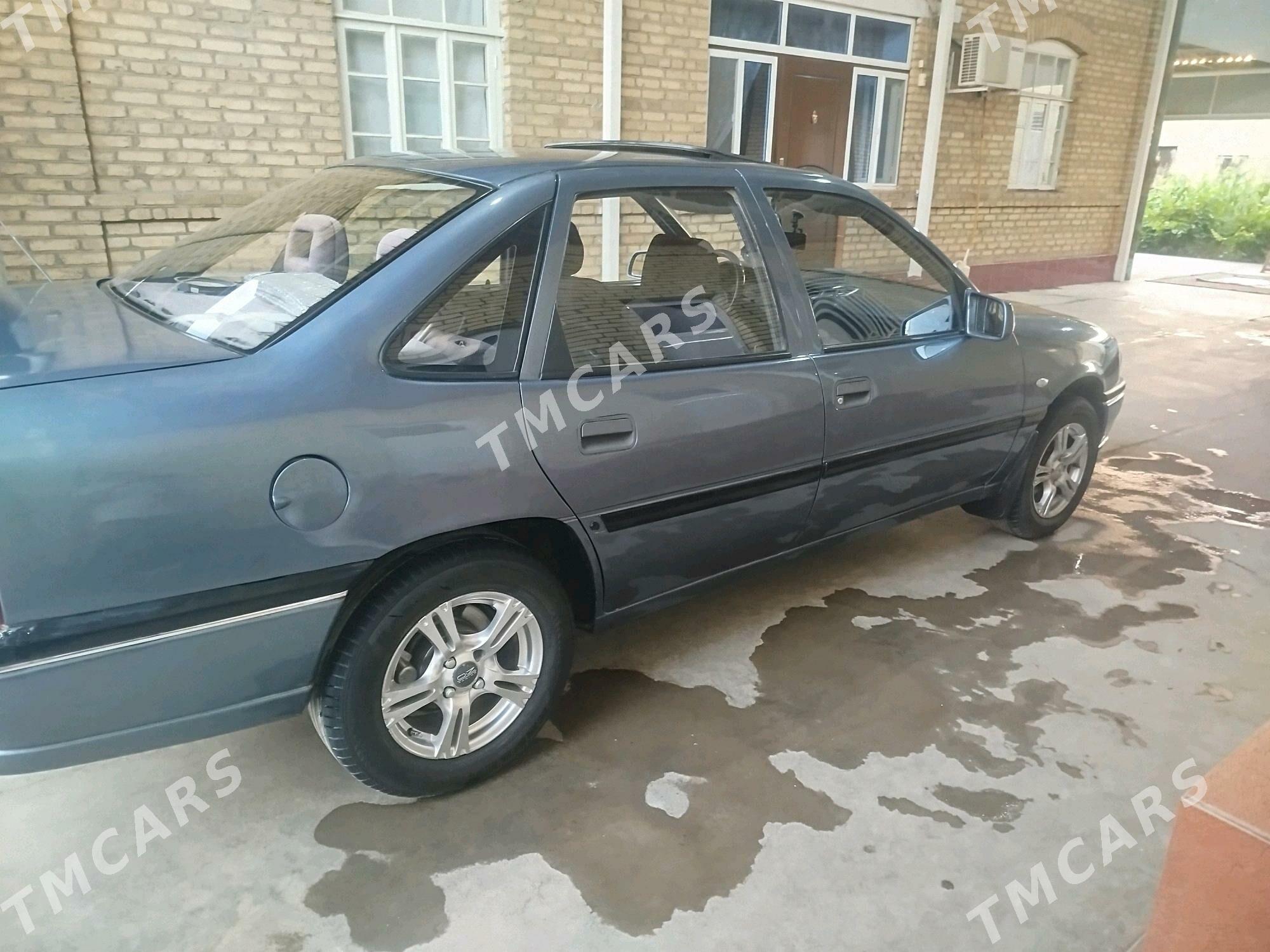 Opel Vectra 1995 - 35 000 TMT - Мары - img 2