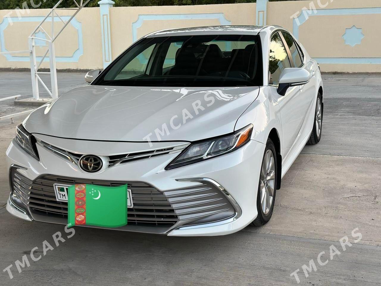 Toyota Camry 2019 - 270 000 TMT - Aşgabat - img 2