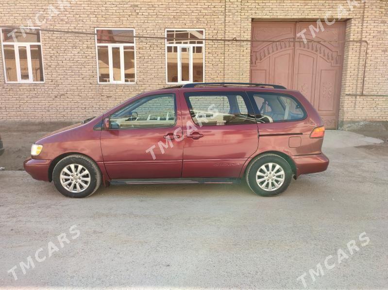 Toyota Sienna 2000 - 120 000 TMT - Туркменабат - img 6