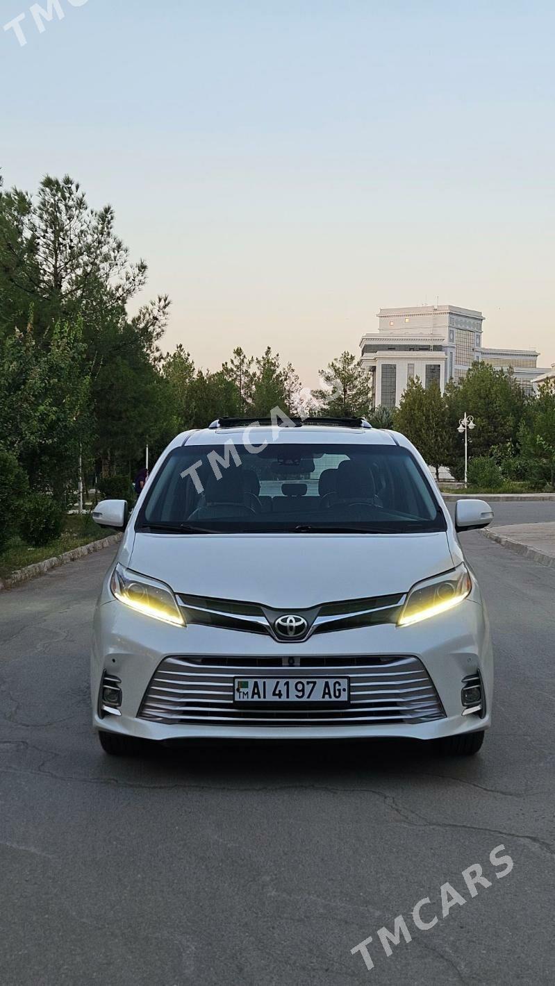 Toyota Sienna 2018 - 540 000 TMT - Aşgabat - img 6