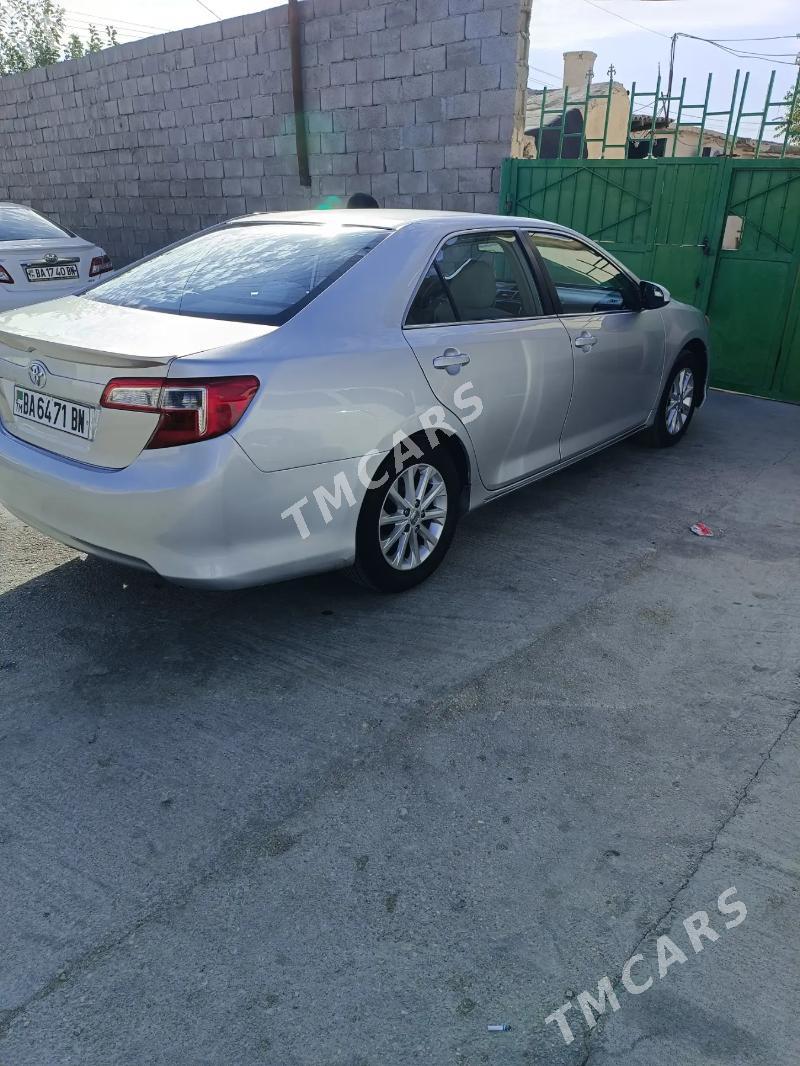 Toyota Camry 2014 - 200 000 TMT - Bereket - img 2