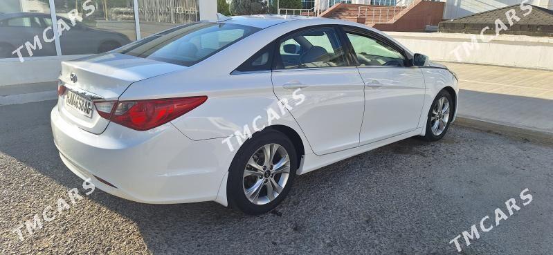 Hyundai Sonata 2011 - 137 000 TMT - Ашхабад - img 5