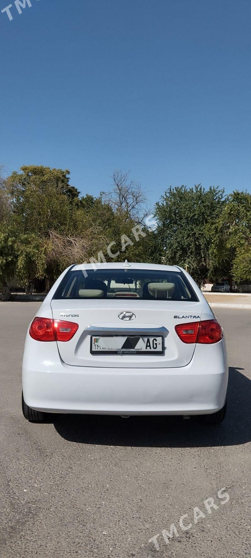 Hyundai Elantra 2010 - 120 000 TMT - Aşgabat - img 2