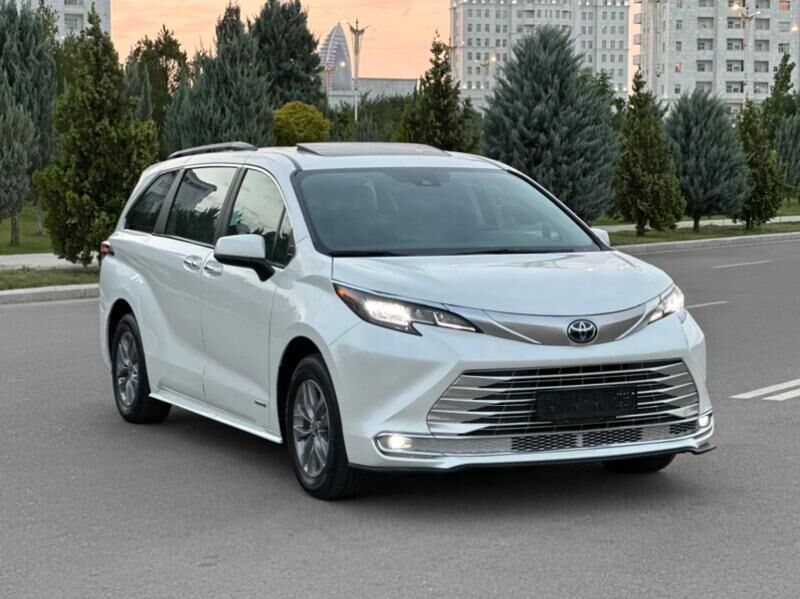 Toyota Sienna 2022 - 607 000 TMT - Ашхабад - img 4