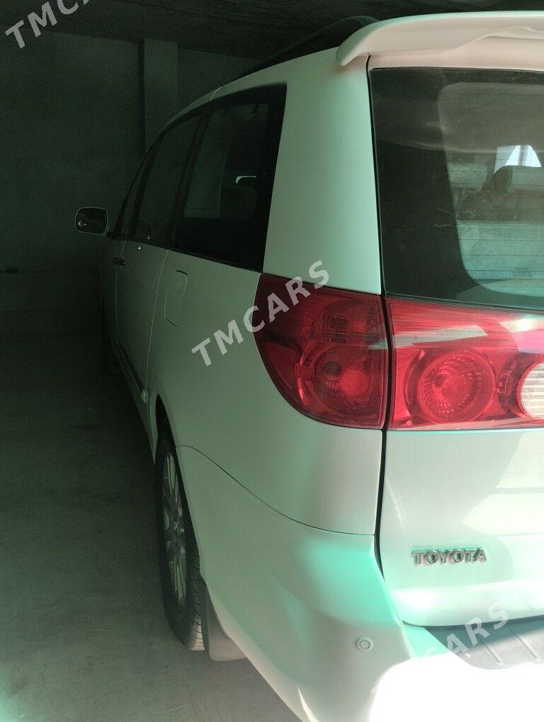 Toyota Sienna 2005 - 250 000 TMT - Şabat etr. - img 10