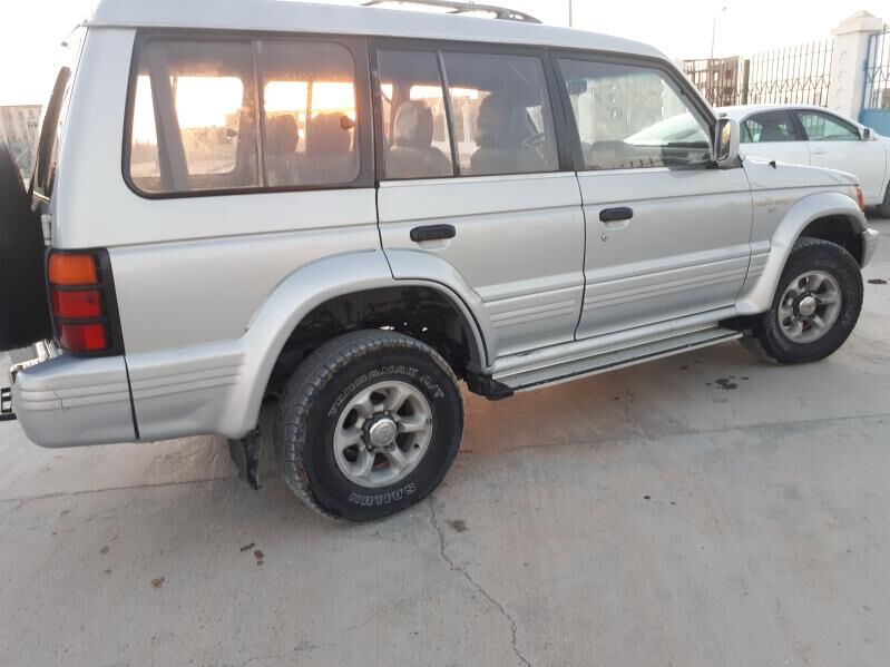 Mitsubishi Montero 1994 - 60 000 TMT - Карабогаз - img 3