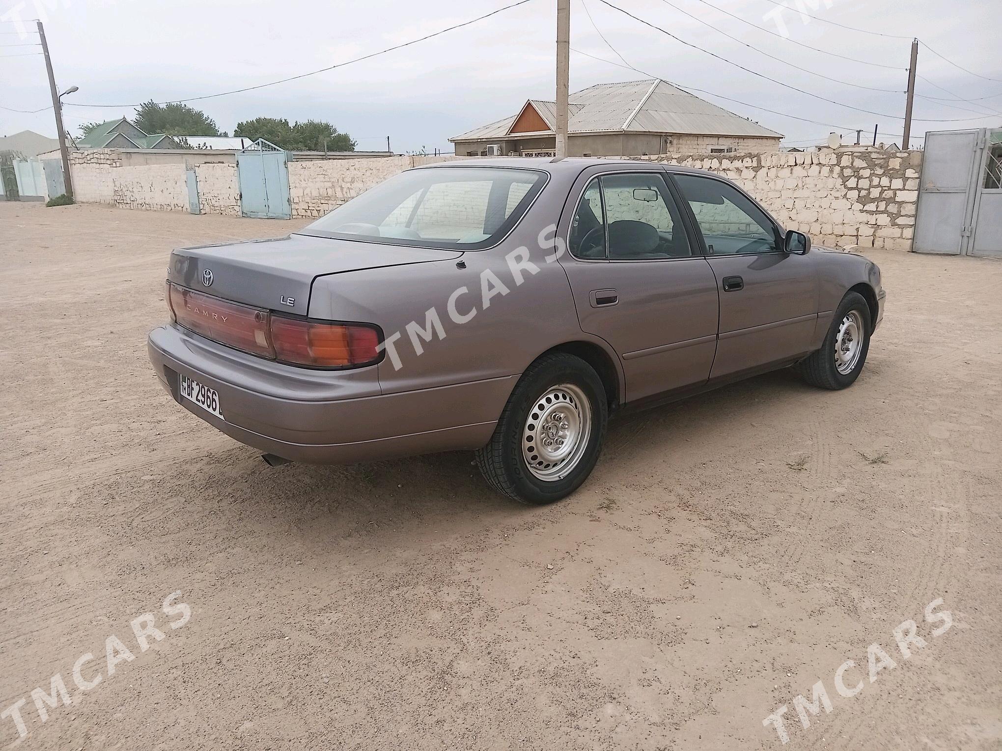 Toyota Camry 1993 - 65 000 TMT - Türkmenbaşy - img 2