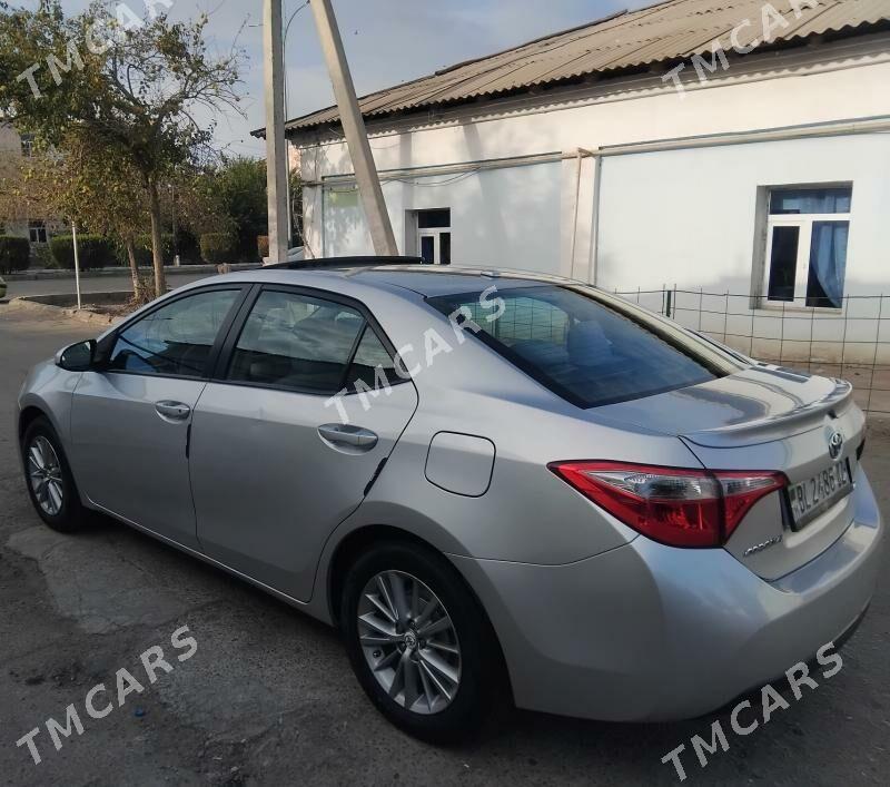 Toyota Corolla 2014 - 170 000 TMT - Дашогуз - img 3