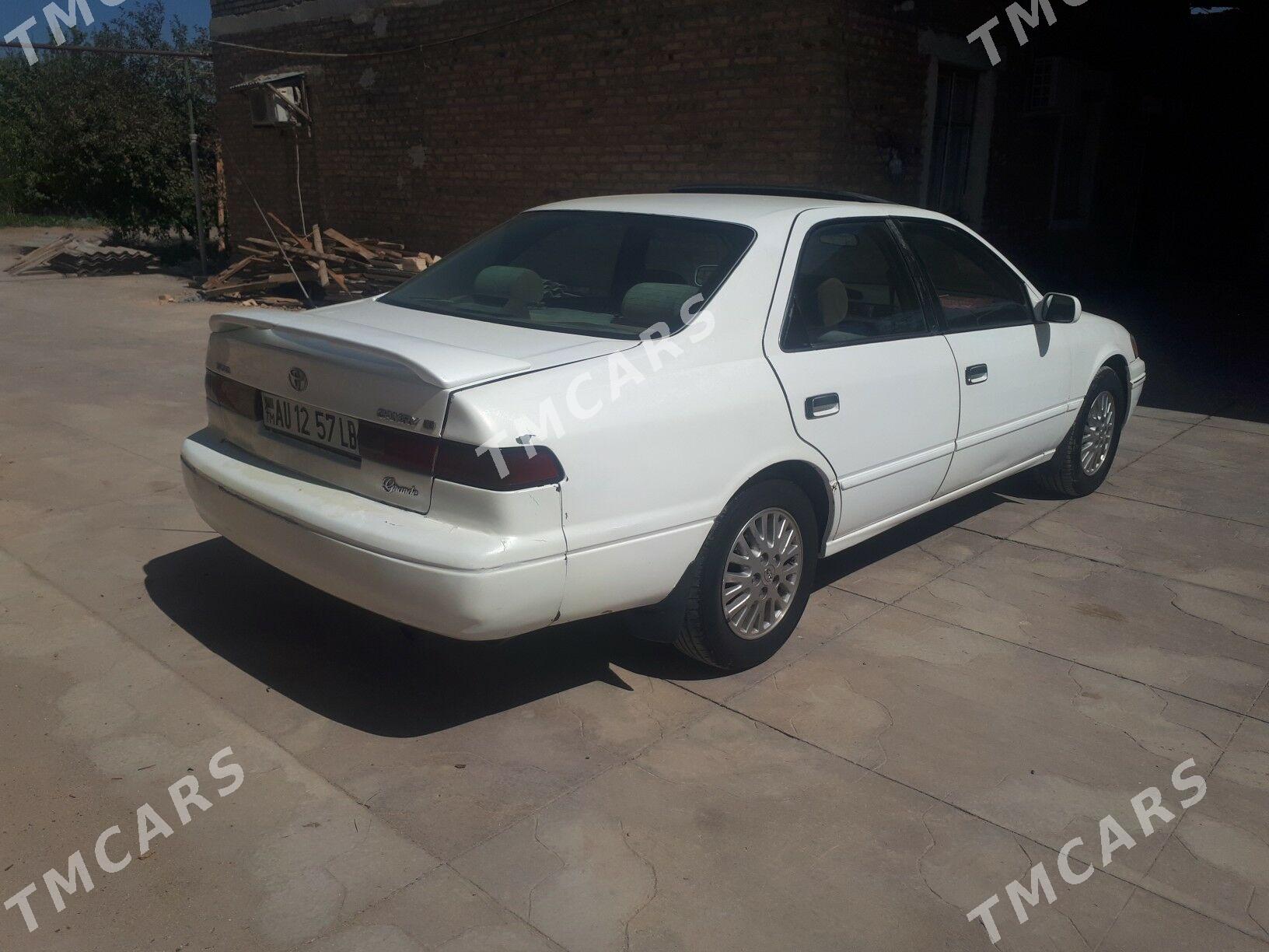 Toyota Camry 1998 - 85 000 TMT - Garabekewül - img 5