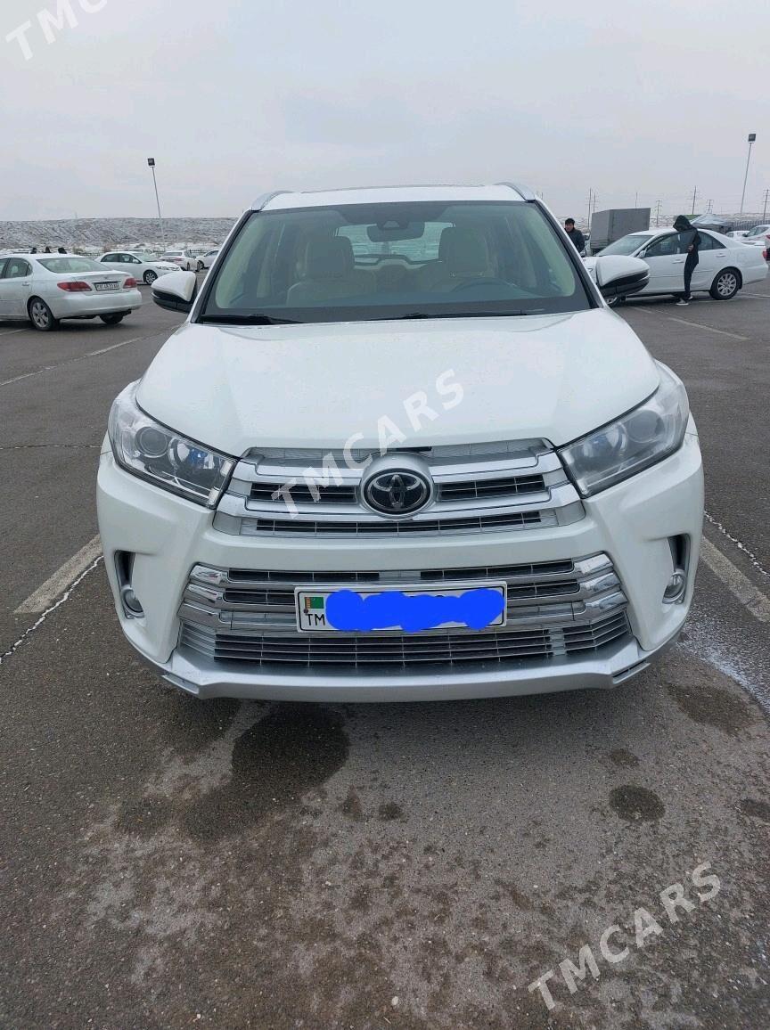 Toyota Highlander 2019 - 480 000 TMT - Теджен - img 3