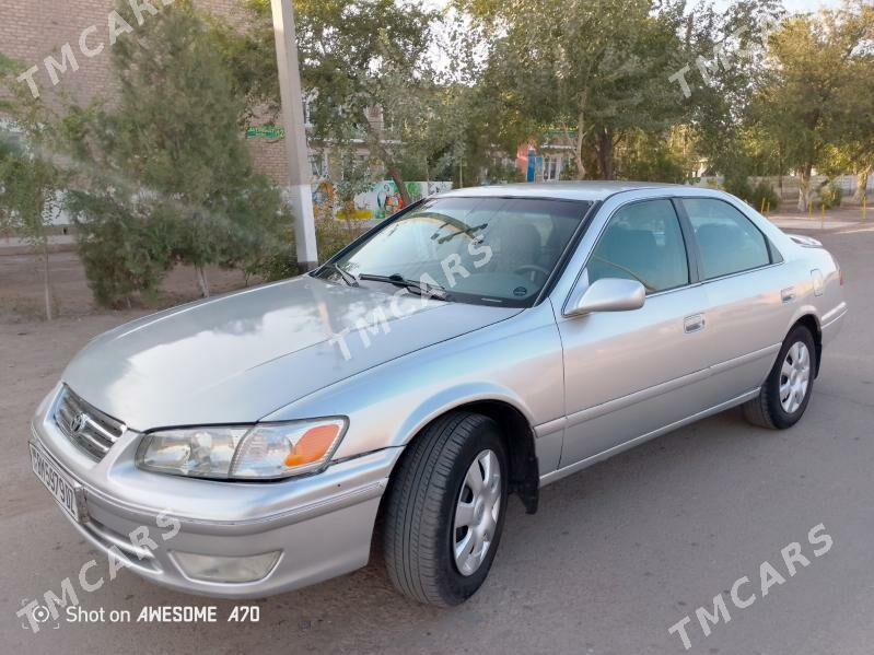 Toyota Camry 2001 - 105 000 TMT - Кёнеургенч - img 8