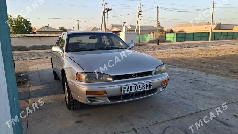 Toyota Camry 1995 - 80 000 TMT - Мургап - img 3