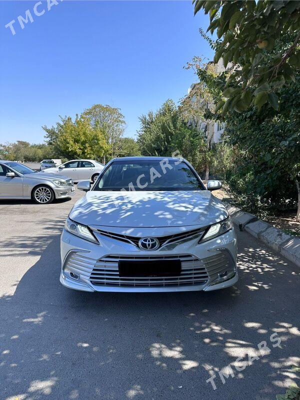 Toyota Camry 2021 - 610 000 TMT - Aşgabat - img 3