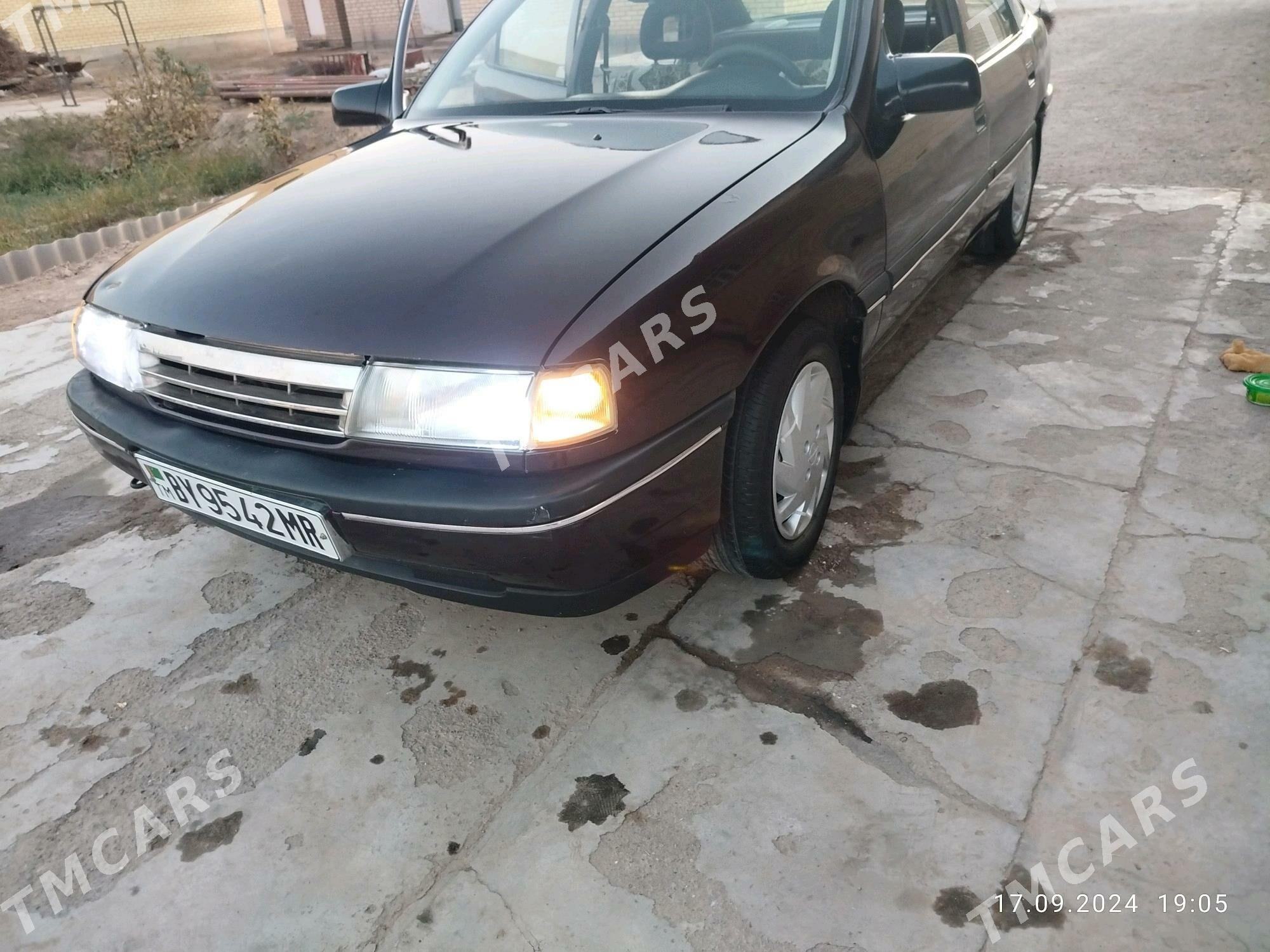 Opel Vectra 1992 - 22 000 TMT - Мары - img 6