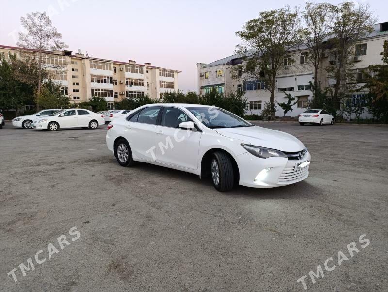 Toyota Camry 2017 - 215 000 TMT - Айтакова (ул. Огузхана) - img 2