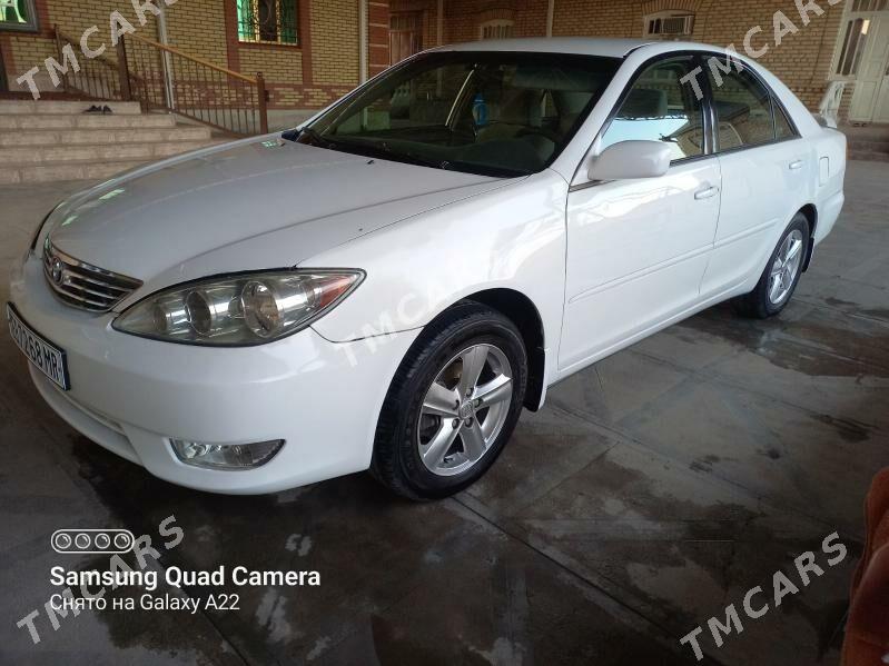 Toyota Camry 2004 - 135 000 TMT - Мары - img 3