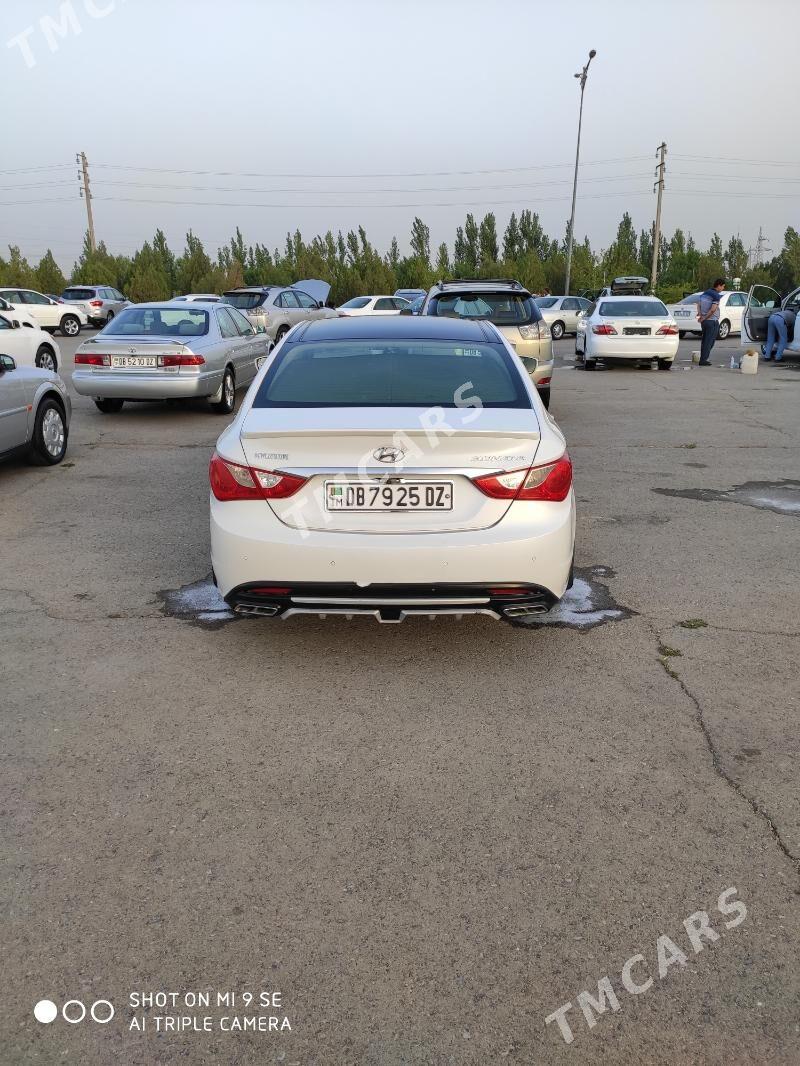 Hyundai Sonata 2011 - 135 000 TMT - Дашогуз - img 7