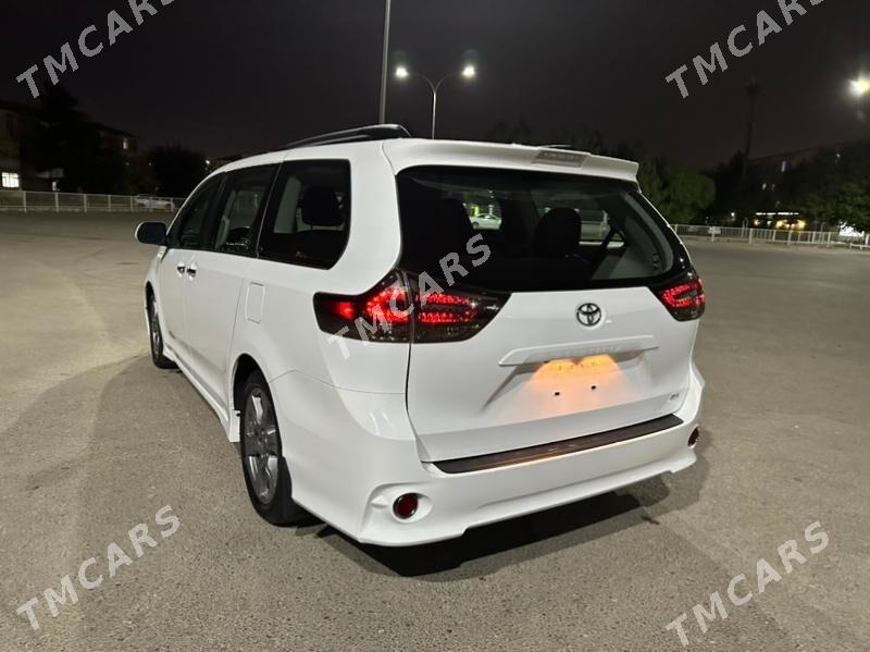 Toyota Sienna 2020 - 450 000 TMT - Aşgabat - img 5