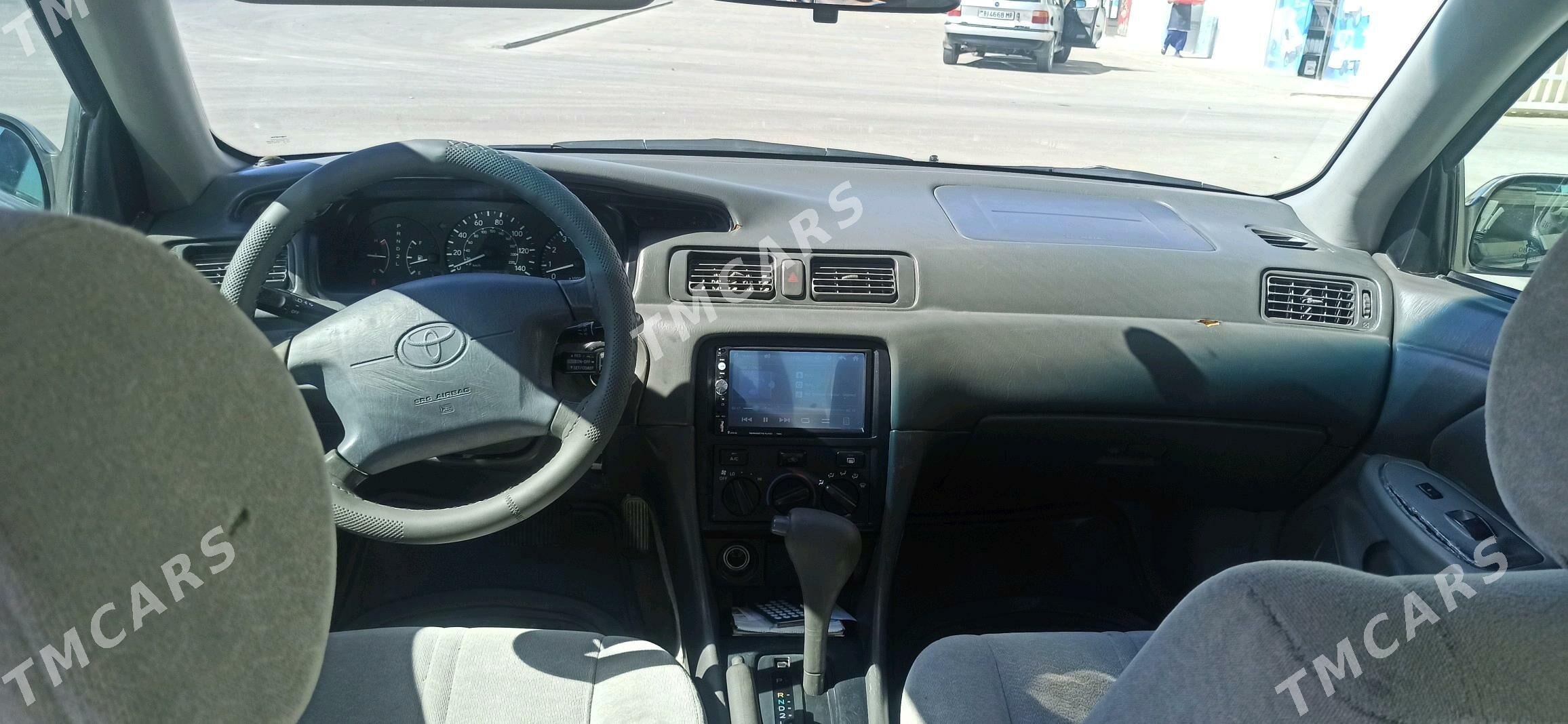 Toyota Camry 1998 - 98 000 TMT - Байрамали - img 5