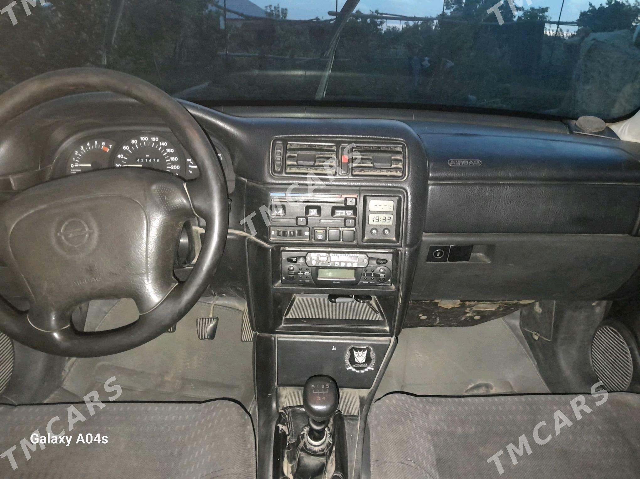 Opel Vectra 1995 - 40 000 TMT - Шабатский этрап - img 4