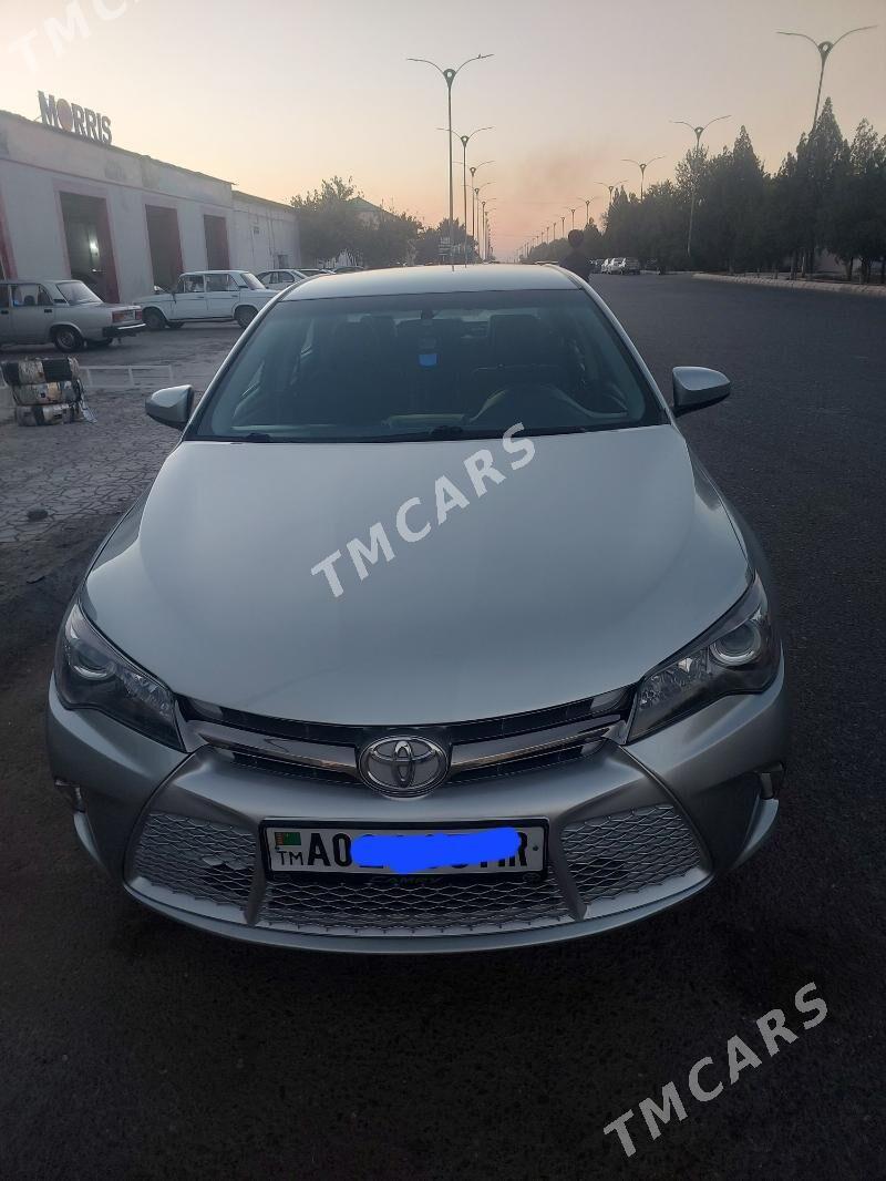 Toyota Camry 2017 - 230 000 TMT - Мары - img 2