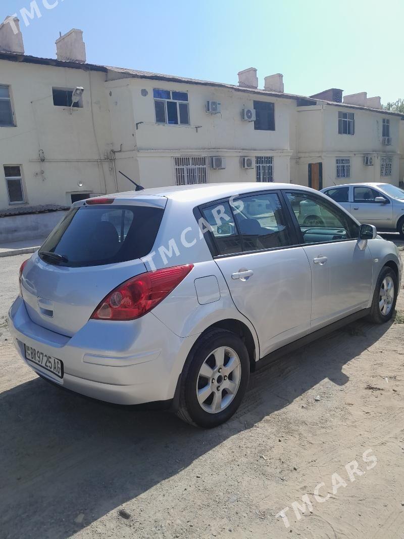 Nissan Versa 2010 - 115 000 TMT - Мир 7 - img 3