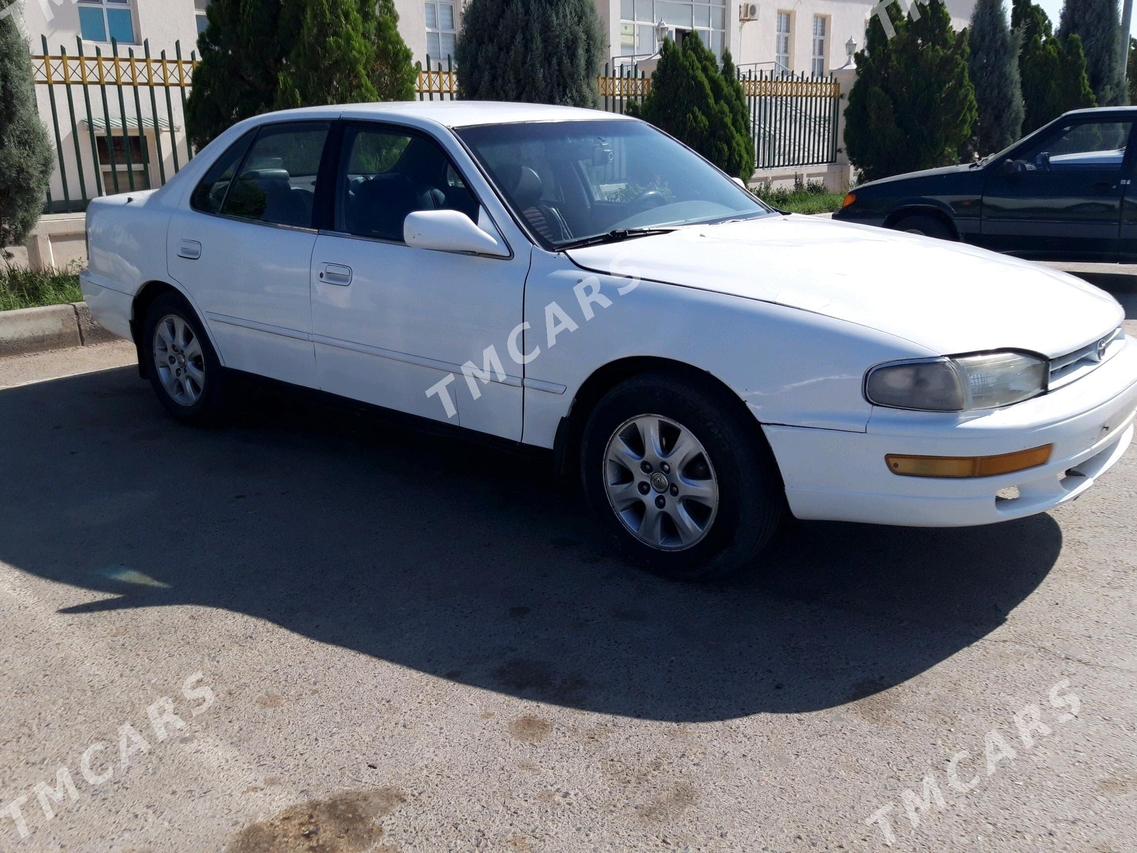 Toyota Camry 1992 - 60 000 TMT - Дянев - img 2