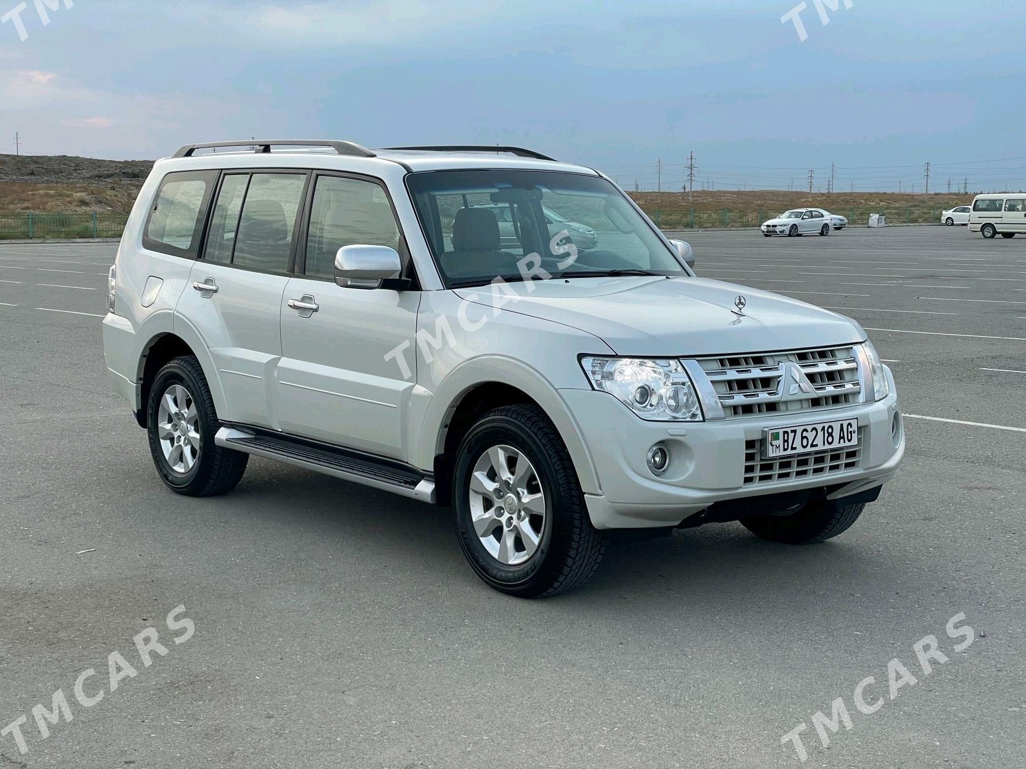 Mitsubishi Pajero 2013 - 265 000 TMT - Ашхабад - img 2