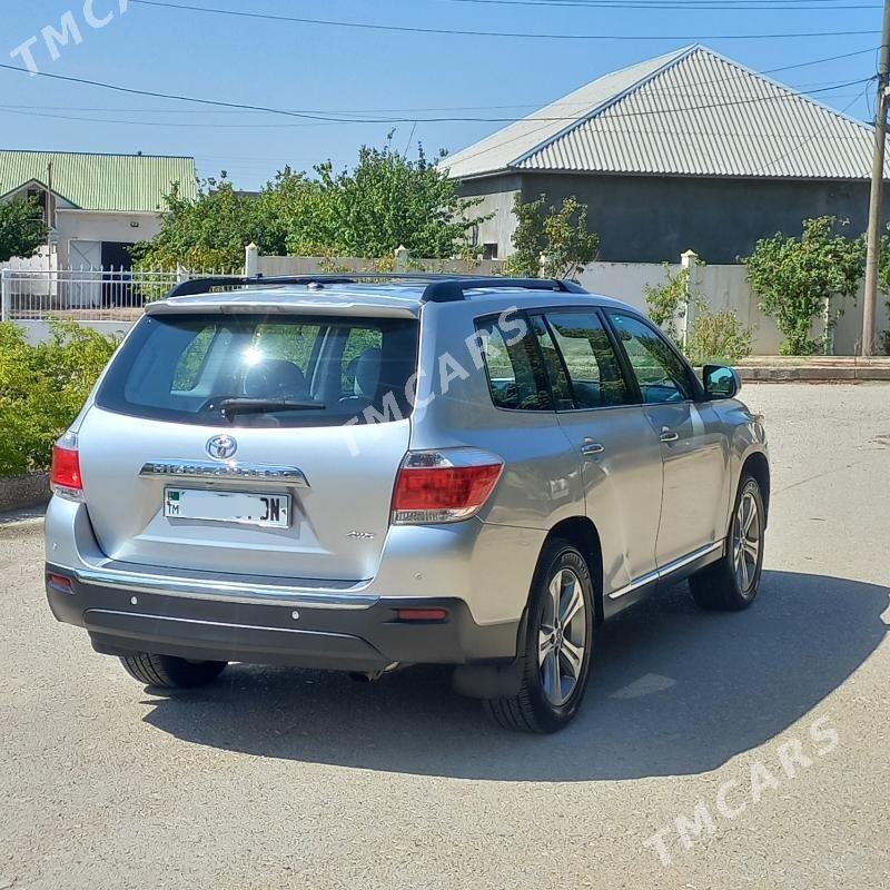 Toyota Highlander 2012 - 280 000 TMT - Балканабат - img 2