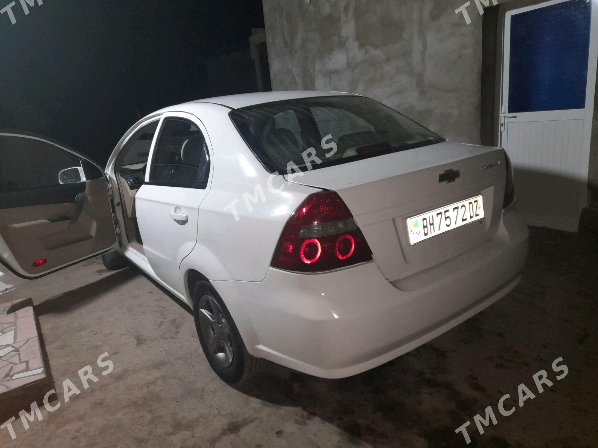 Chevrolet Aveo 2009 - 60 000 TMT - Дашогуз - img 2