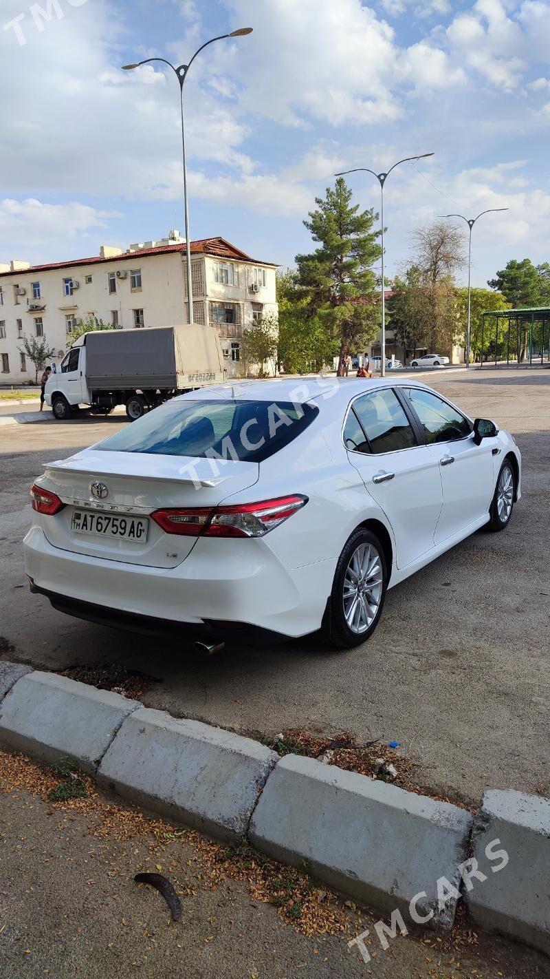 Toyota Camry 2019 - 290 000 TMT - 30 мкр - img 4