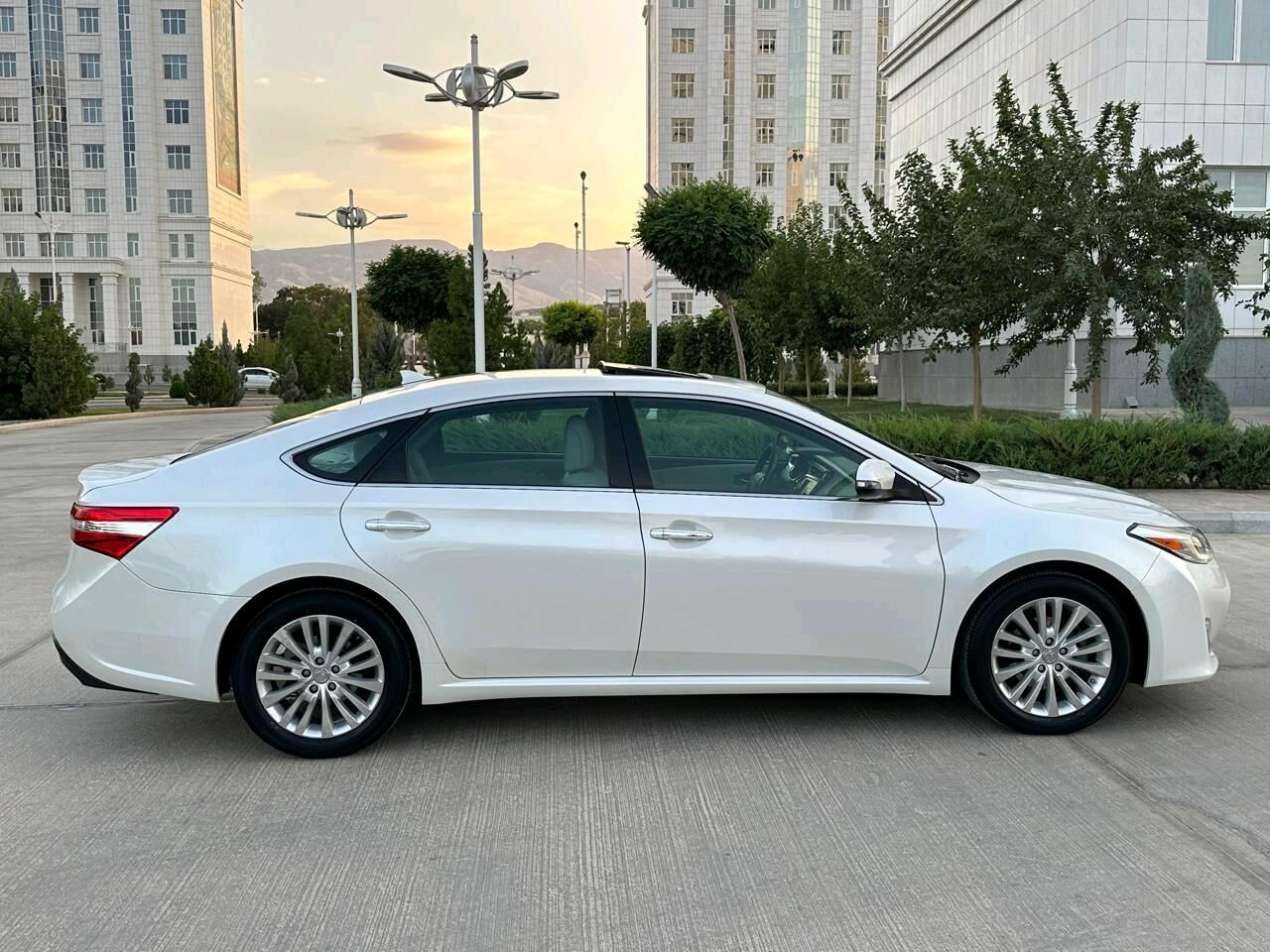 Toyota Avalon 2013 - 343 000 TMT - Aşgabat - img 6