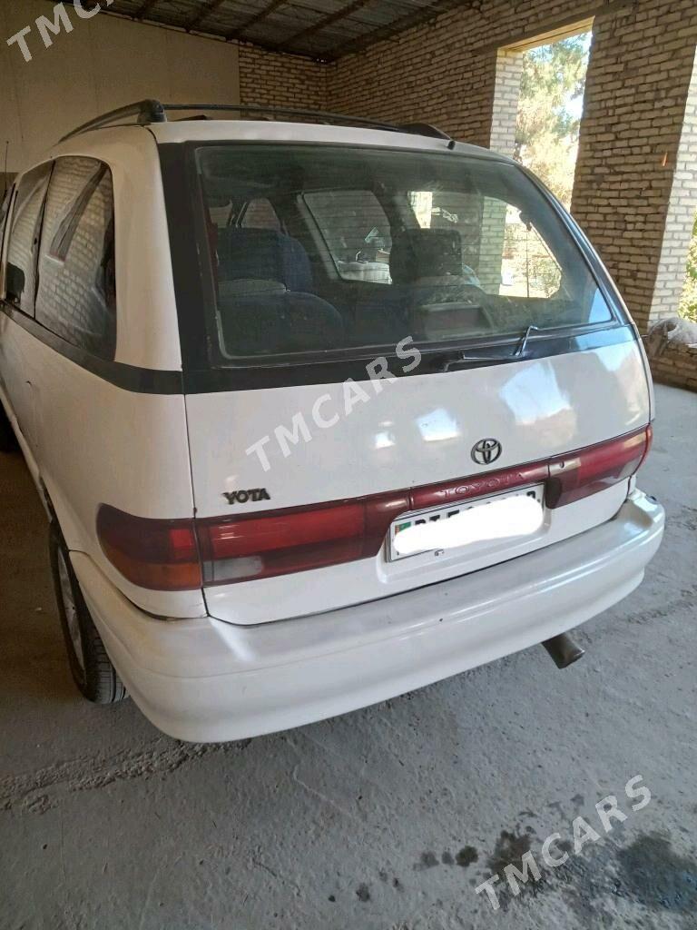 Toyota Previa 1995 - 55 000 TMT - Sakar - img 4