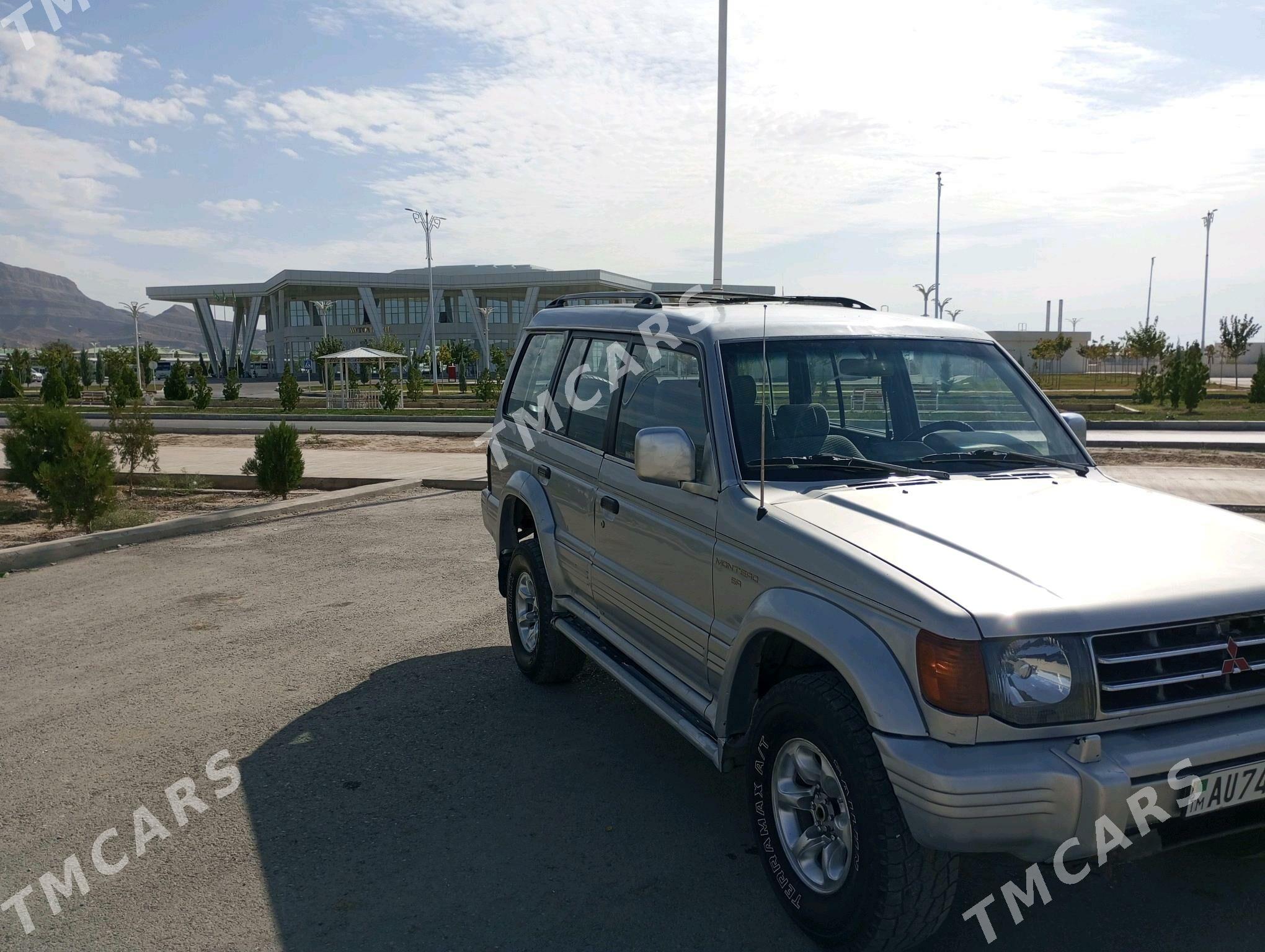 Mitsubishi Montero 1995 - 60 000 TMT - Балканабат - img 3