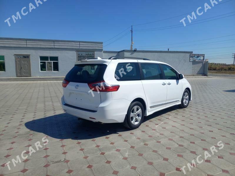 Toyota Sienna 2020 - 445 000 TMT - Мары - img 4