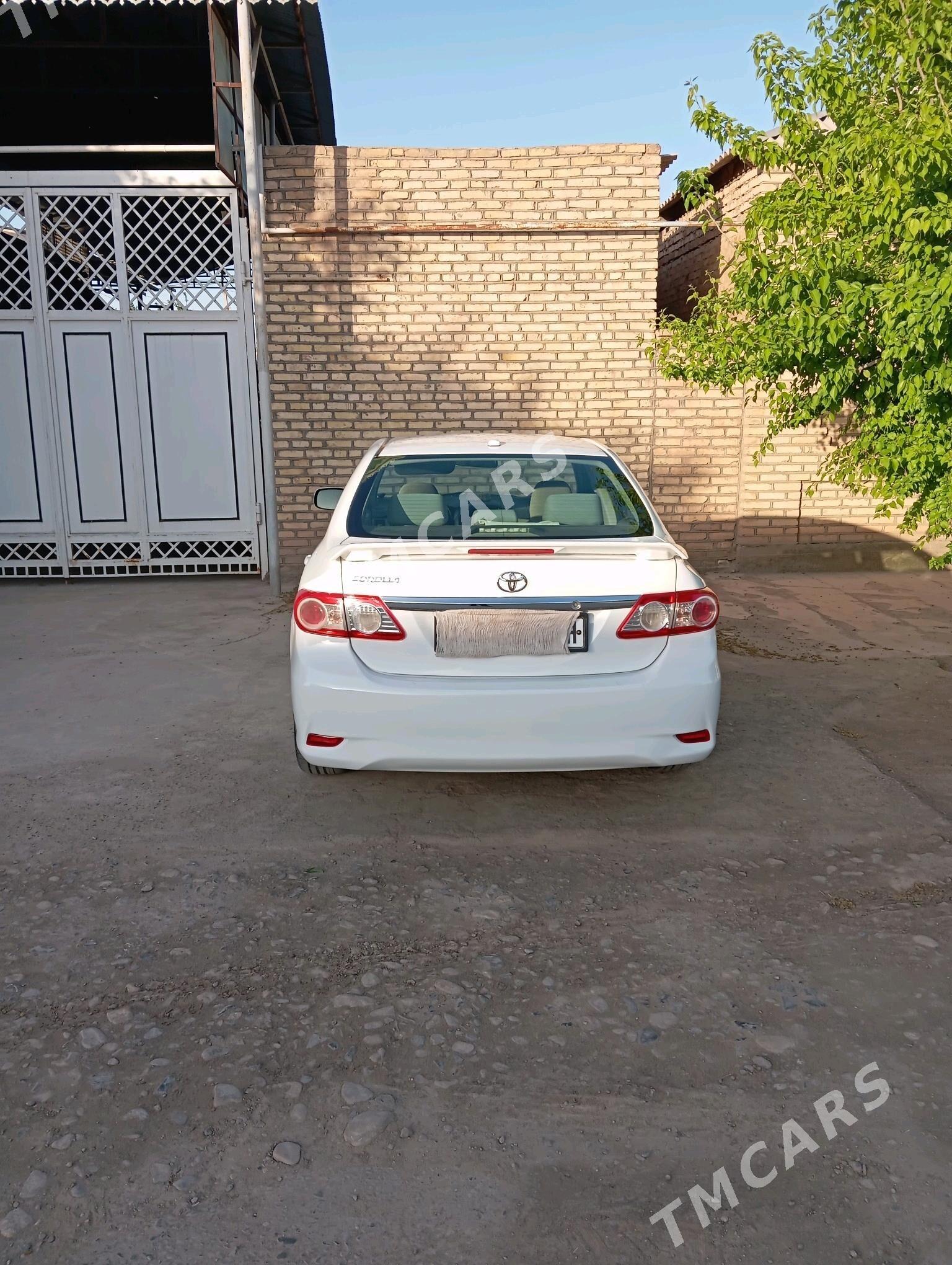 Toyota Corolla 2011 - 150 000 TMT - Теджен - img 2