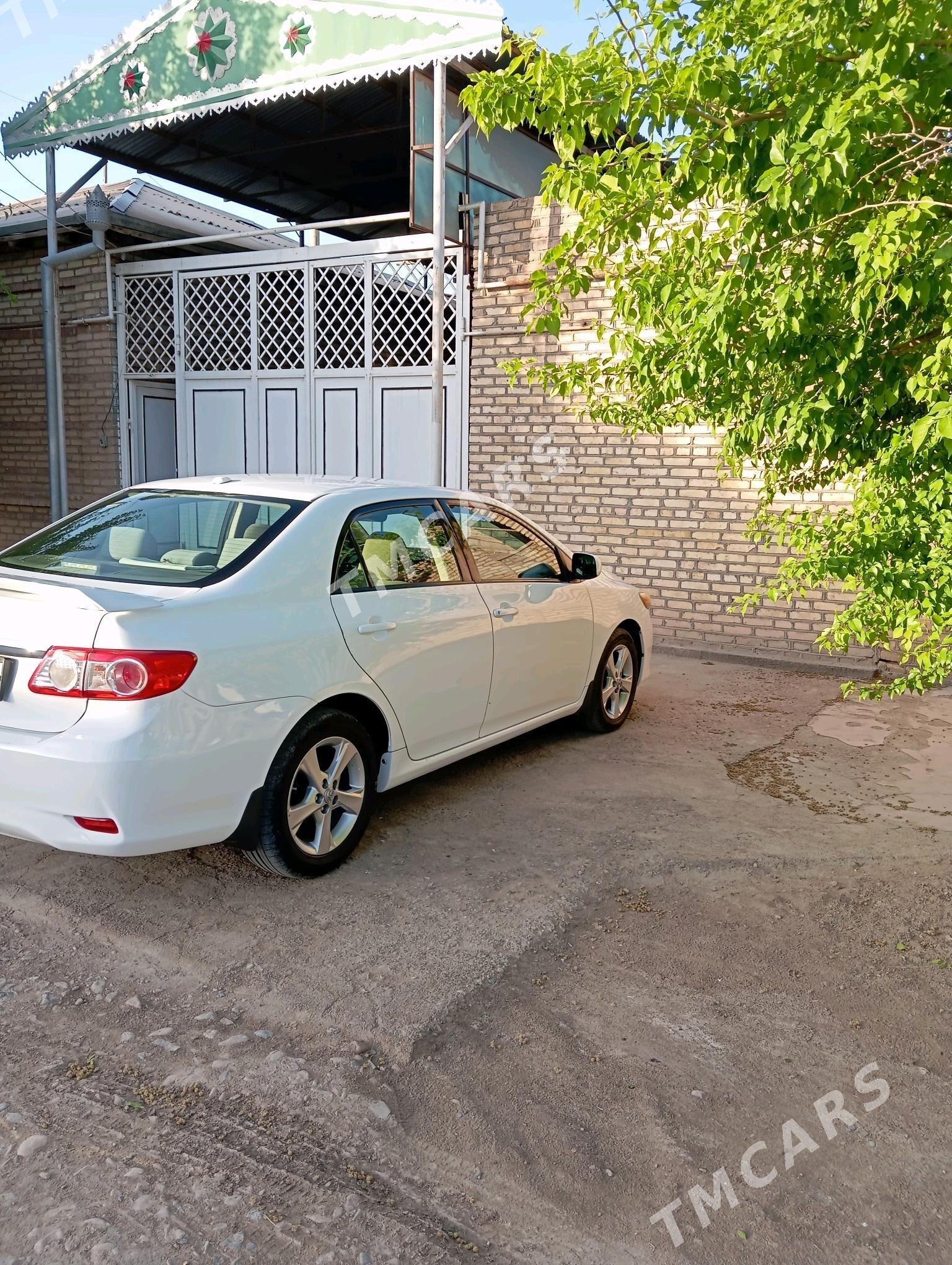 Toyota Corolla 2011 - 150 000 TMT - Теджен - img 3