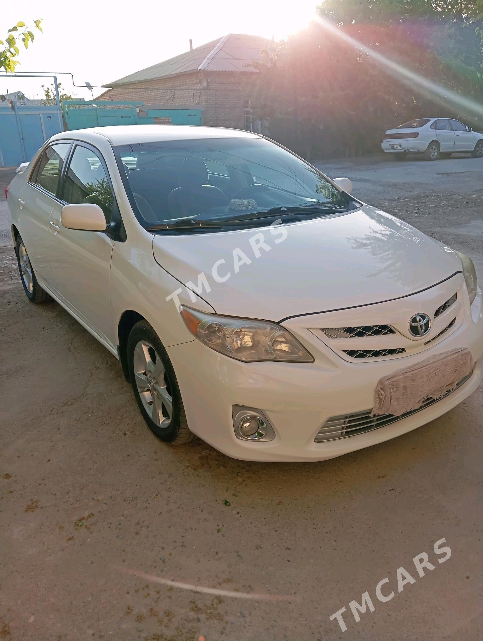 Toyota Corolla 2011 - 150 000 TMT - Теджен - img 5