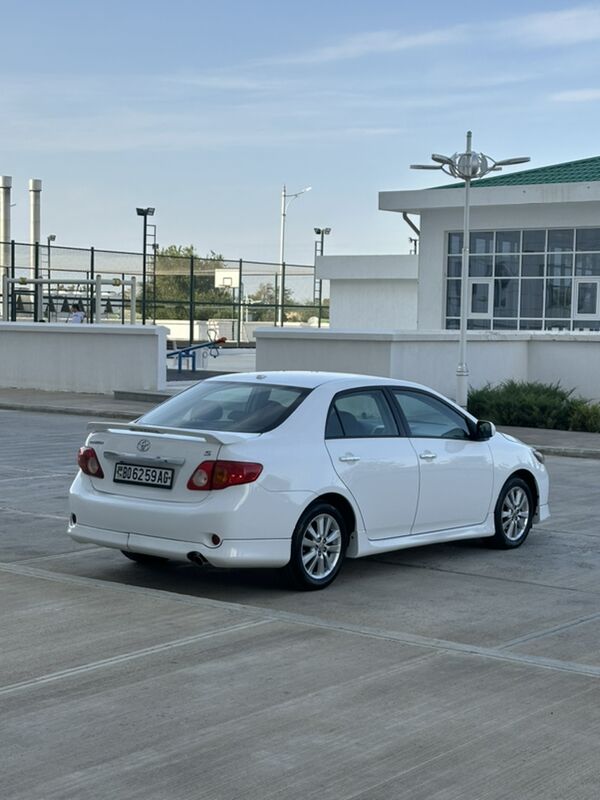 Toyota Corolla 2010 - 130 000 TMT - Aşgabat - img 5