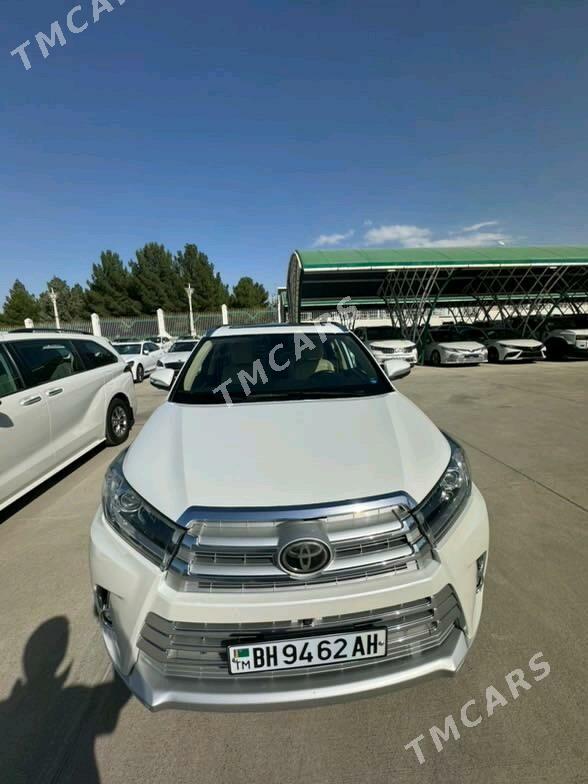 Toyota Highlander 2019 - 490 000 TMT - Ашхабад - img 4