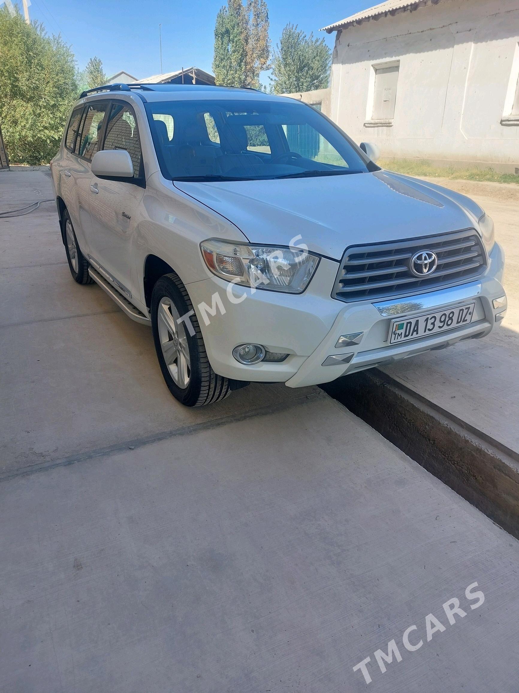 Toyota Highlander 2010 - 310 000 TMT - Кёнеургенч - img 5