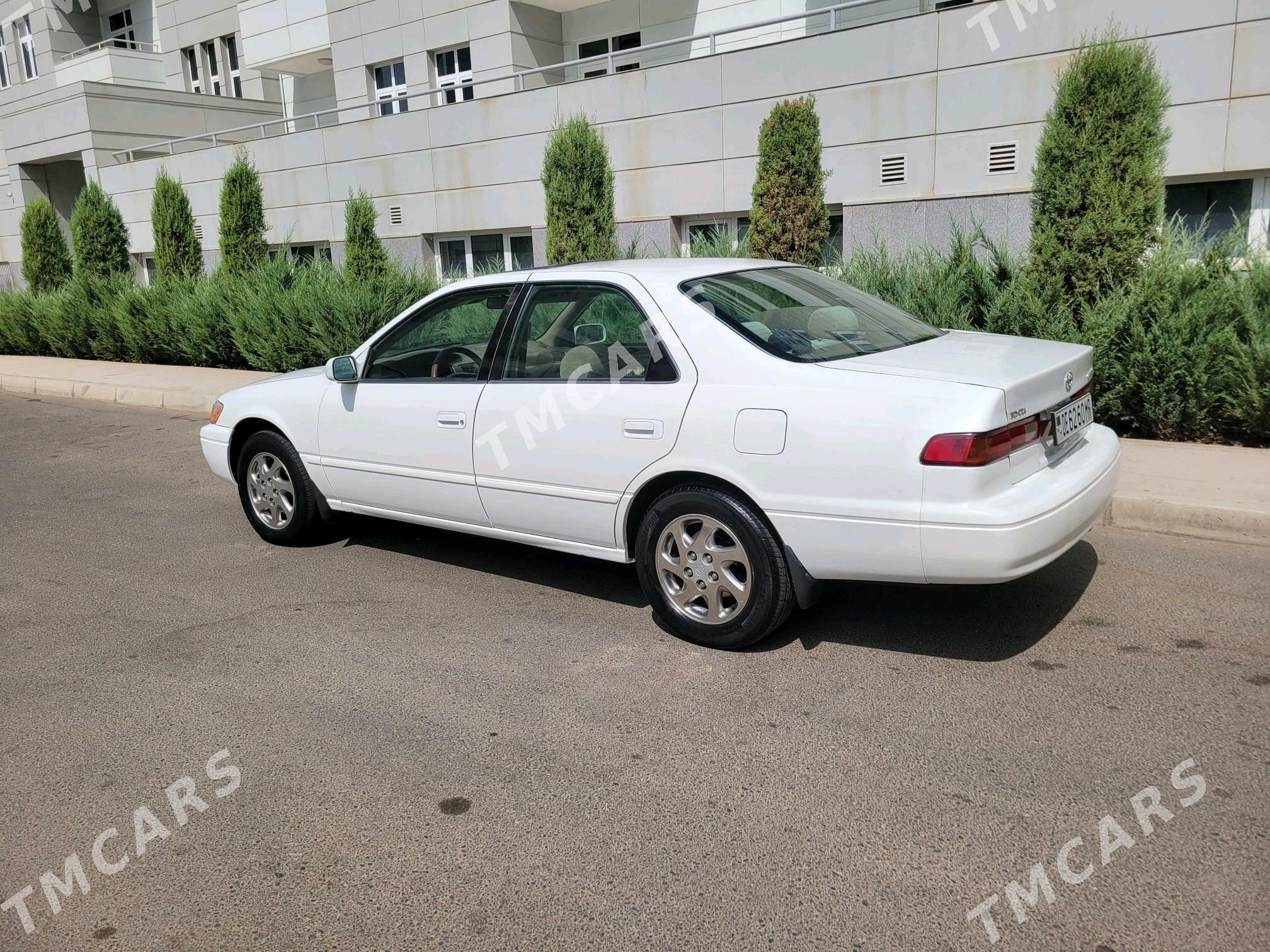 Toyota Camry 1998 - 120 000 TMT - Мары - img 3