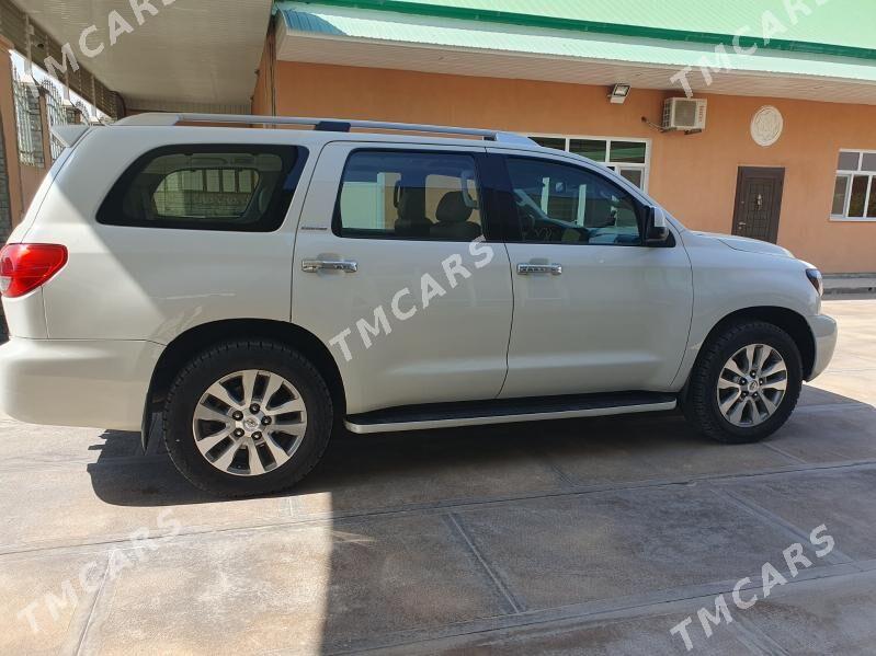 Toyota Sequoia 2009 - 900 000 TMT - Aşgabat - img 2