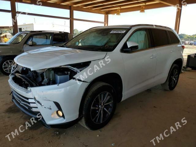 Toyota Highlander 2018 - 520 000 TMT - Туркменабат - img 8