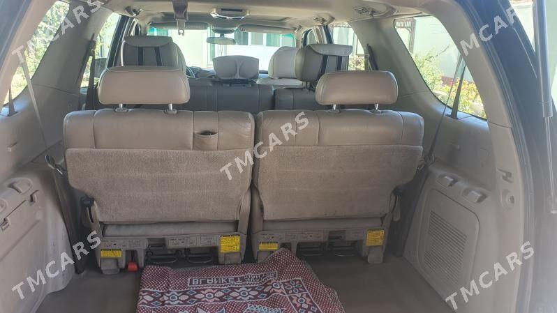 Toyota Sequoia 2002 - 230 000 TMT - Мары - img 6